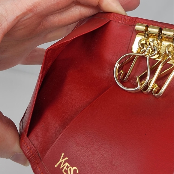 YSL KeyCase - Picture 14 of 14